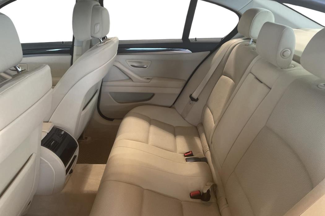 BMW 520 2013