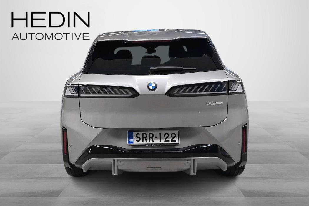 BMW iX3 2026