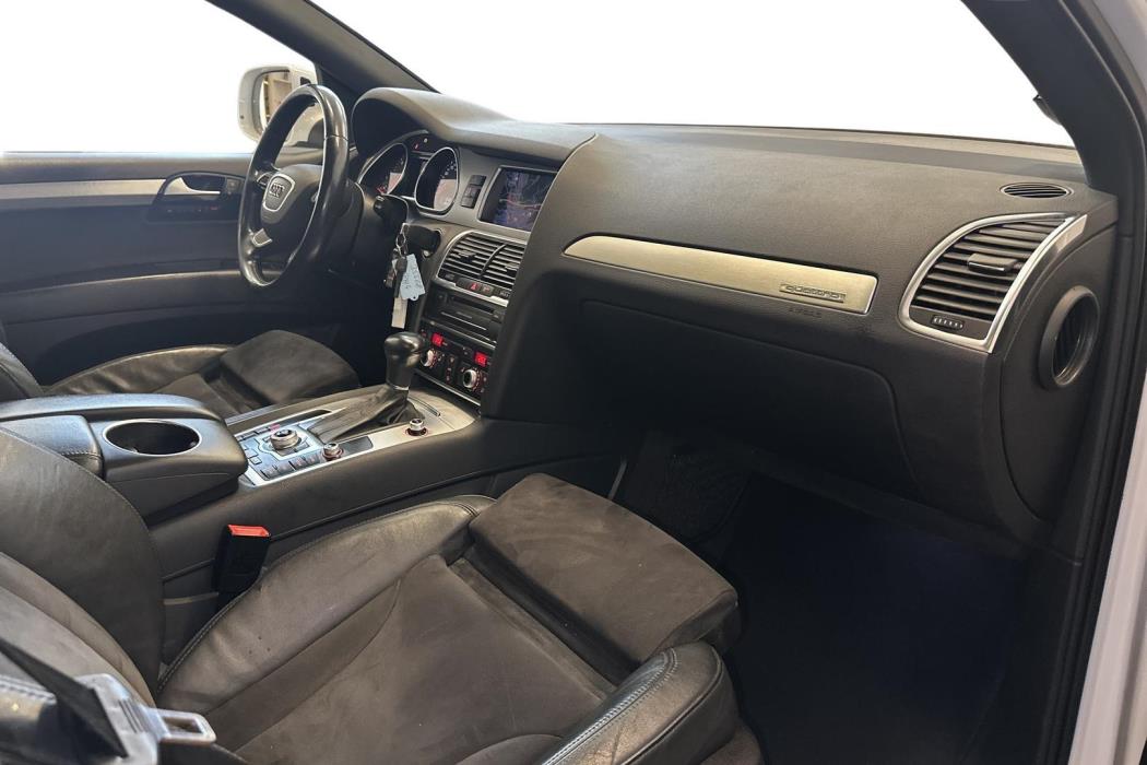 Audi Q7 2013