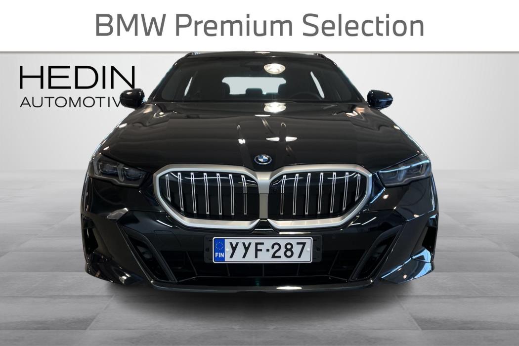 BMW 530 2025