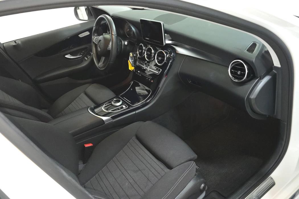 MERCEDES-BENZ C 2017