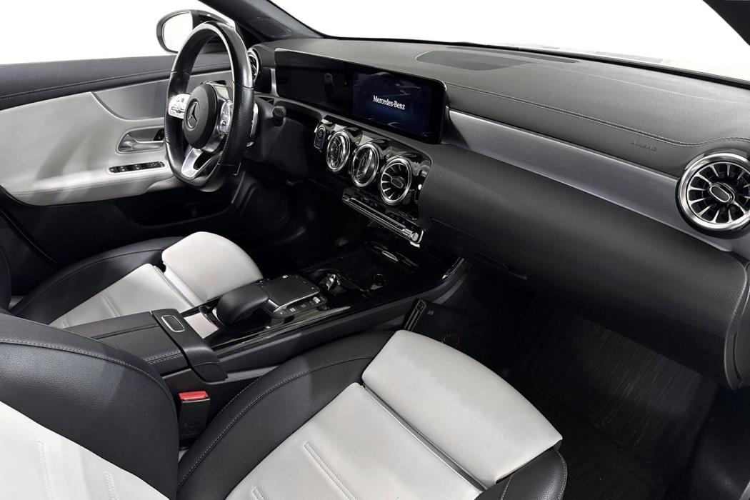 Mercedes-Benz CLA 2021