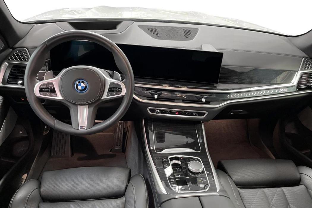 BMW X5 2025