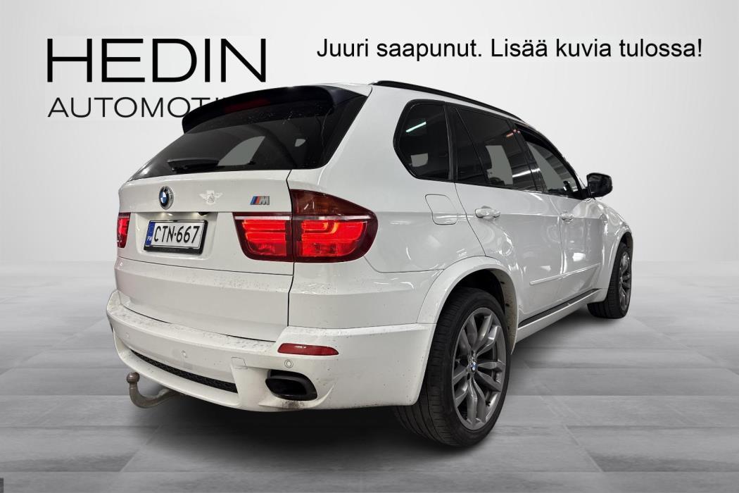 BMW X5 2011