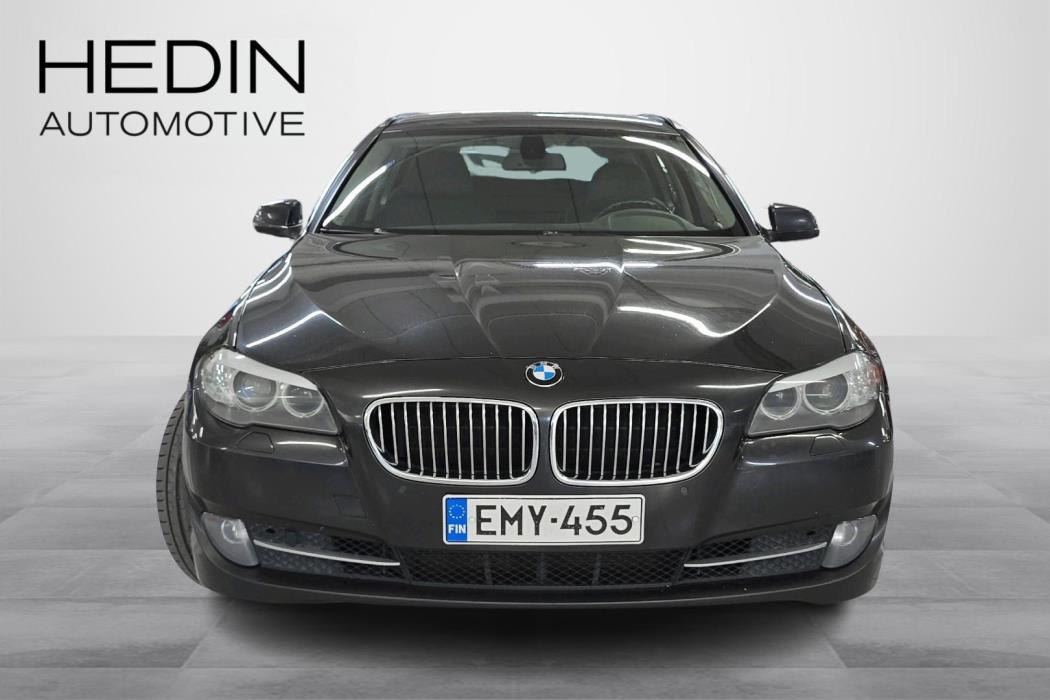 BMW 530 2011