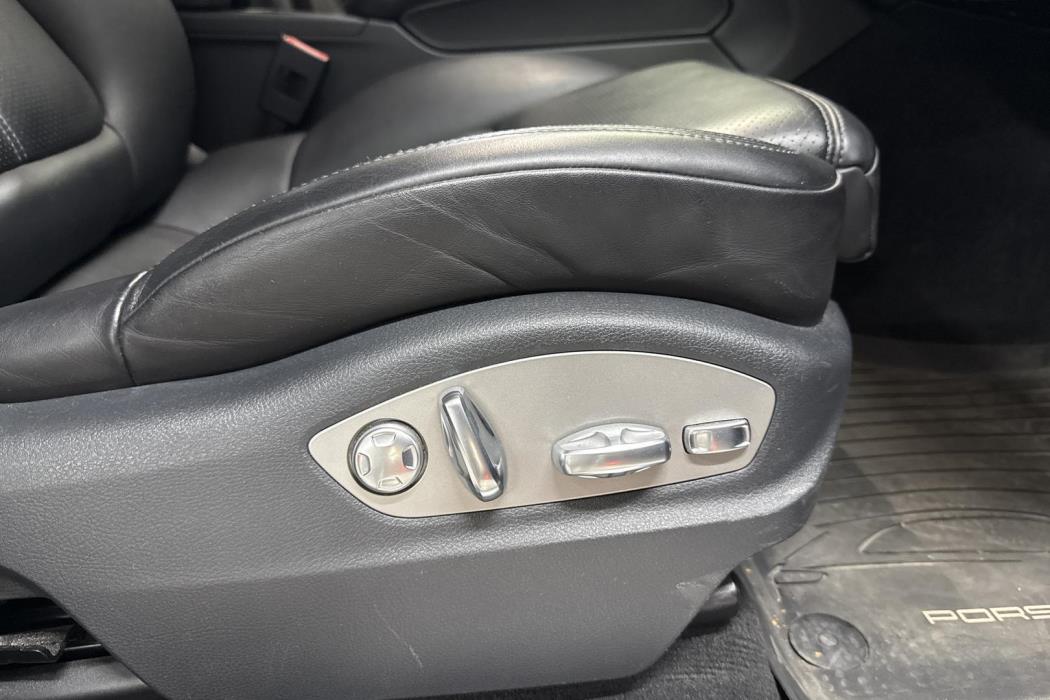 Porsche Macan 2015