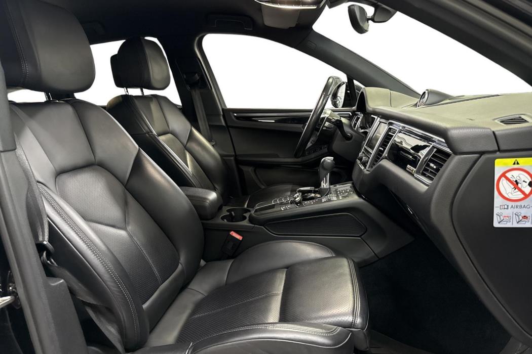 Porsche Macan 2015