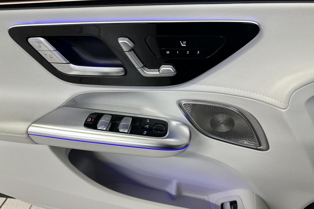 Mercedes-Benz EQE 2022