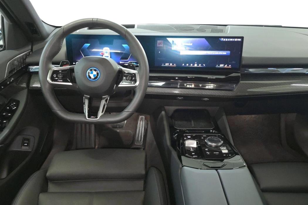 BMW 550 2026