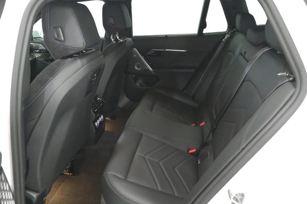 BMW 550 2026