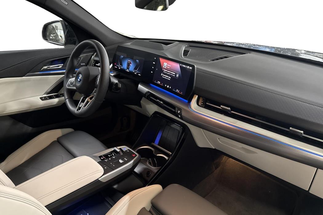 BMW iX2 2026