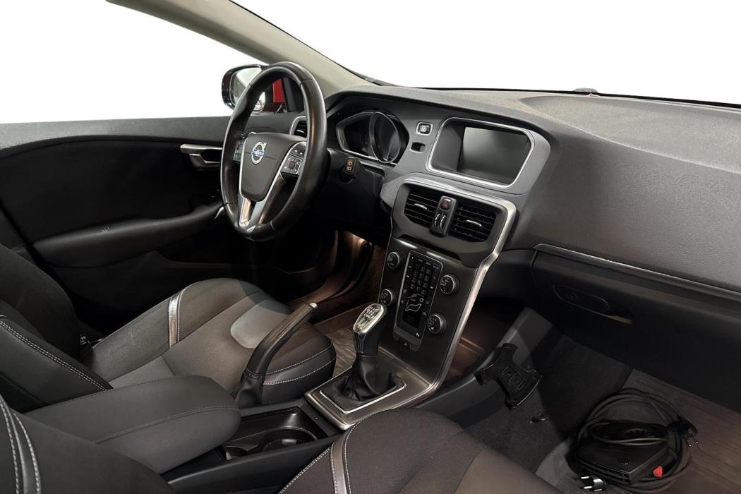 Volvo V40 2014