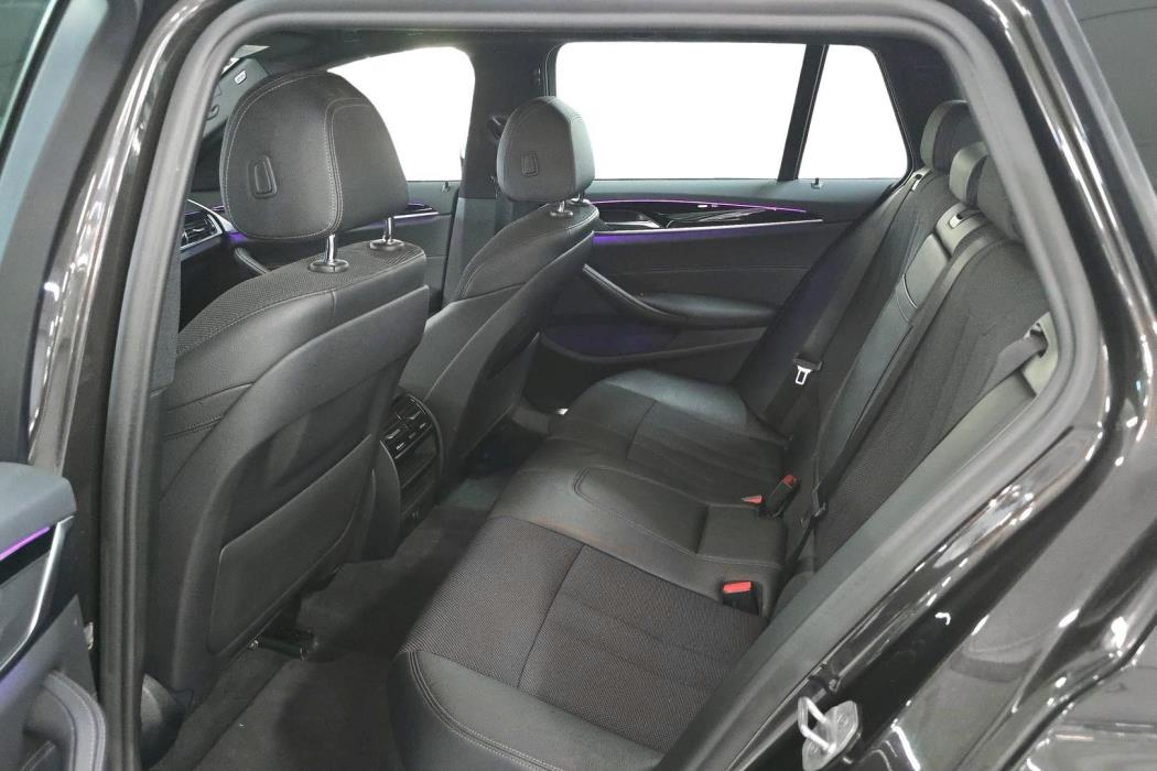 BMW 518 2019
