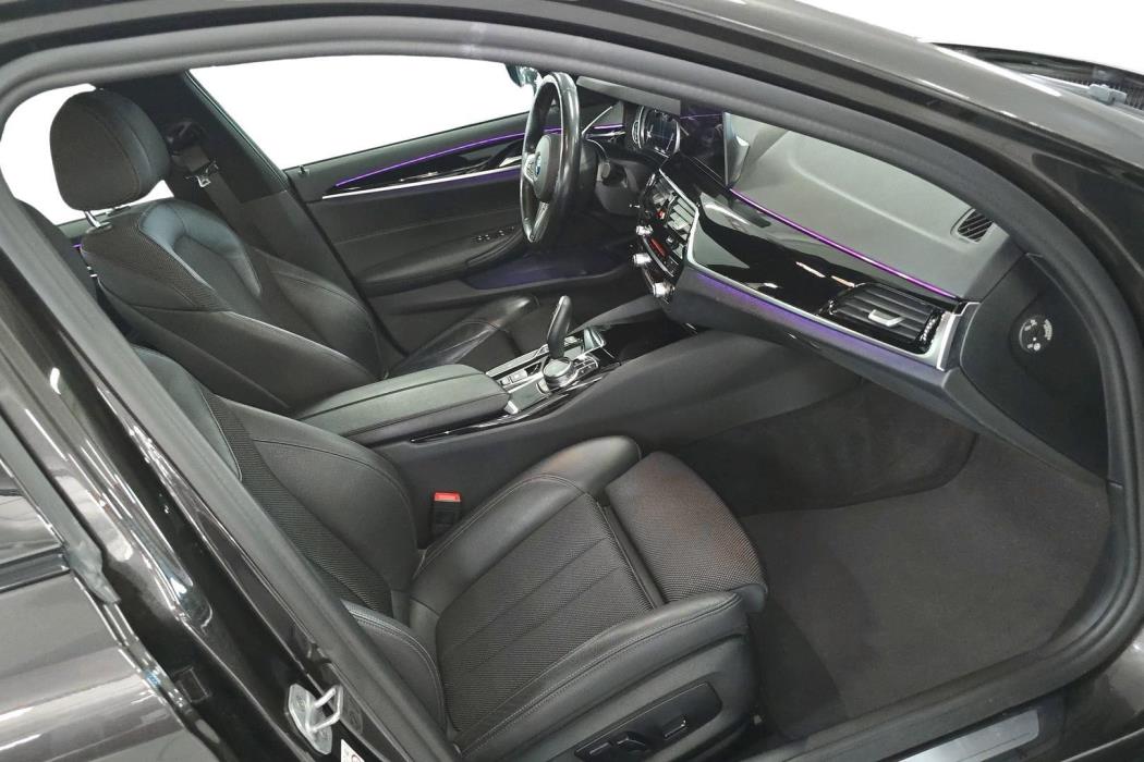 BMW 518 2019
