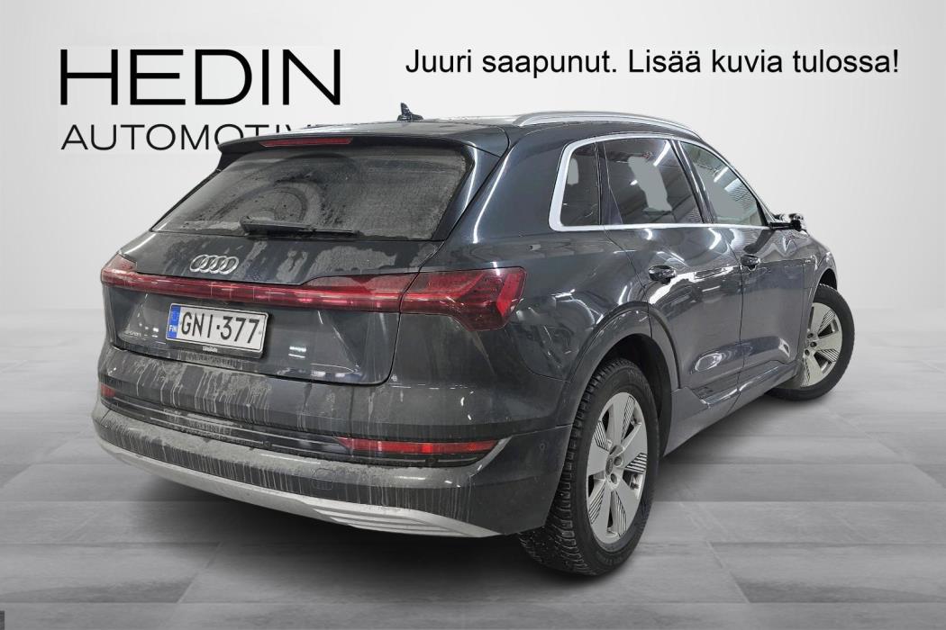 Audi e-tron 2019