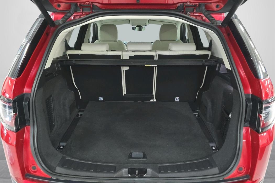 Land Rover Discovery Sport 2021