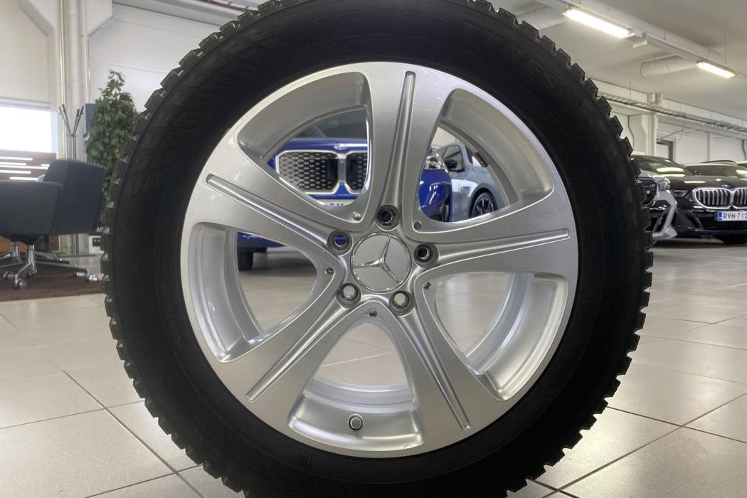 Mercedes-Benz E 2023