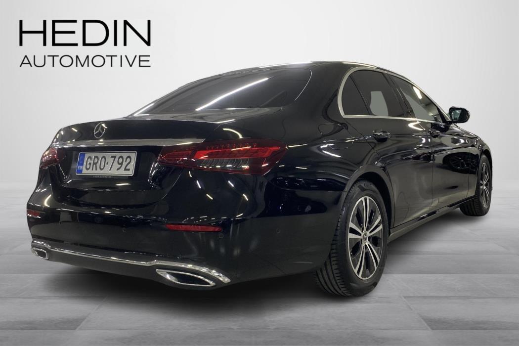 Mercedes-Benz E 2023