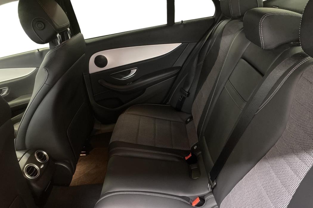 Mercedes-Benz E 2023