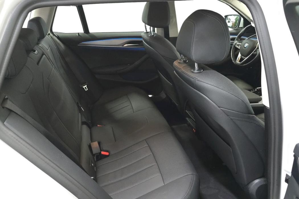 BMW 530 2023