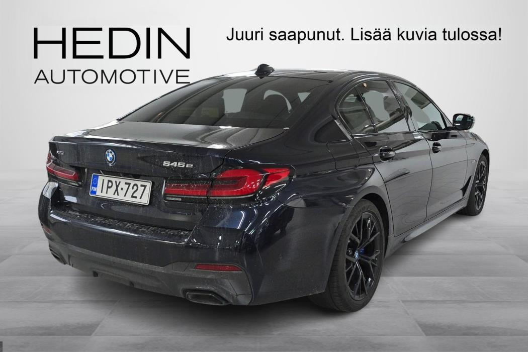 BMW 545 2023