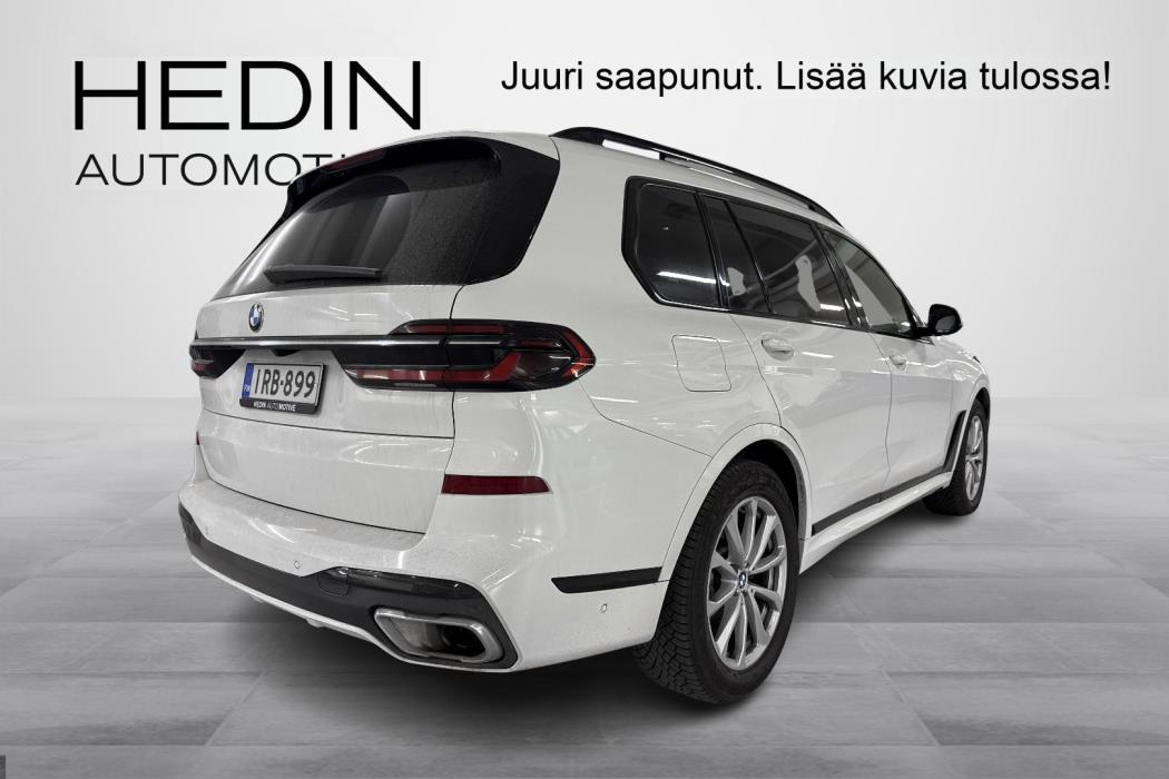 BMW X7 2023