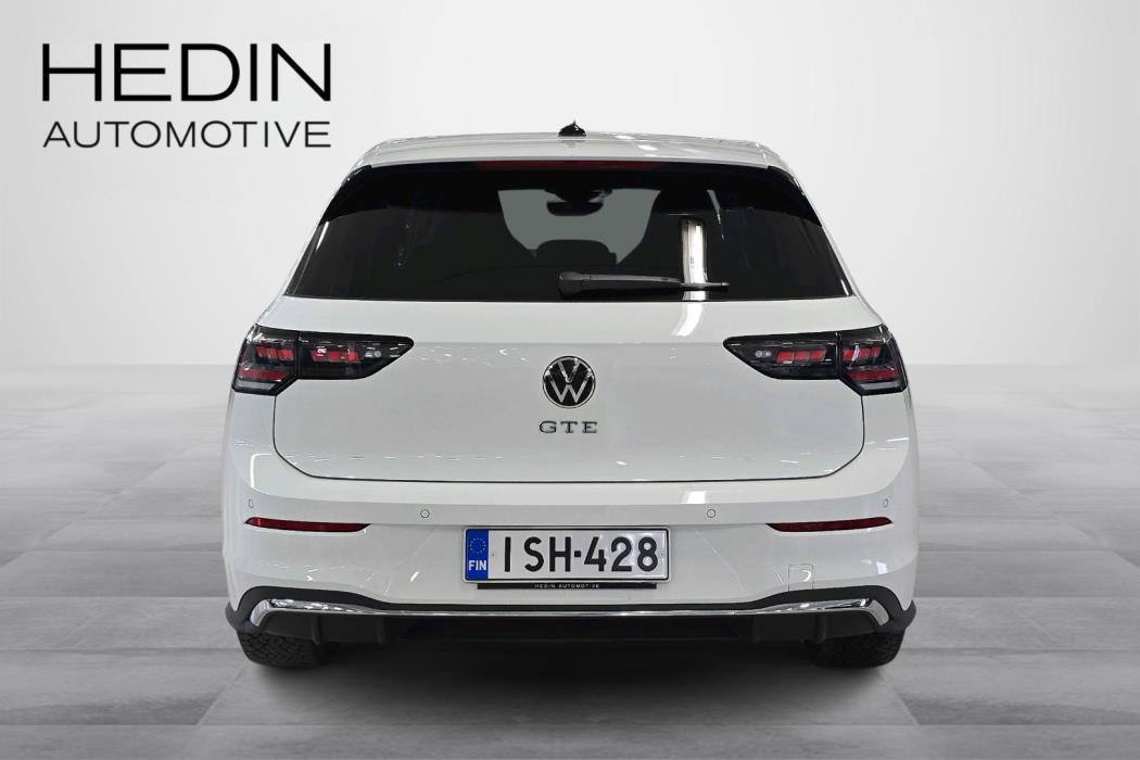 Volkswagen Golf 2025