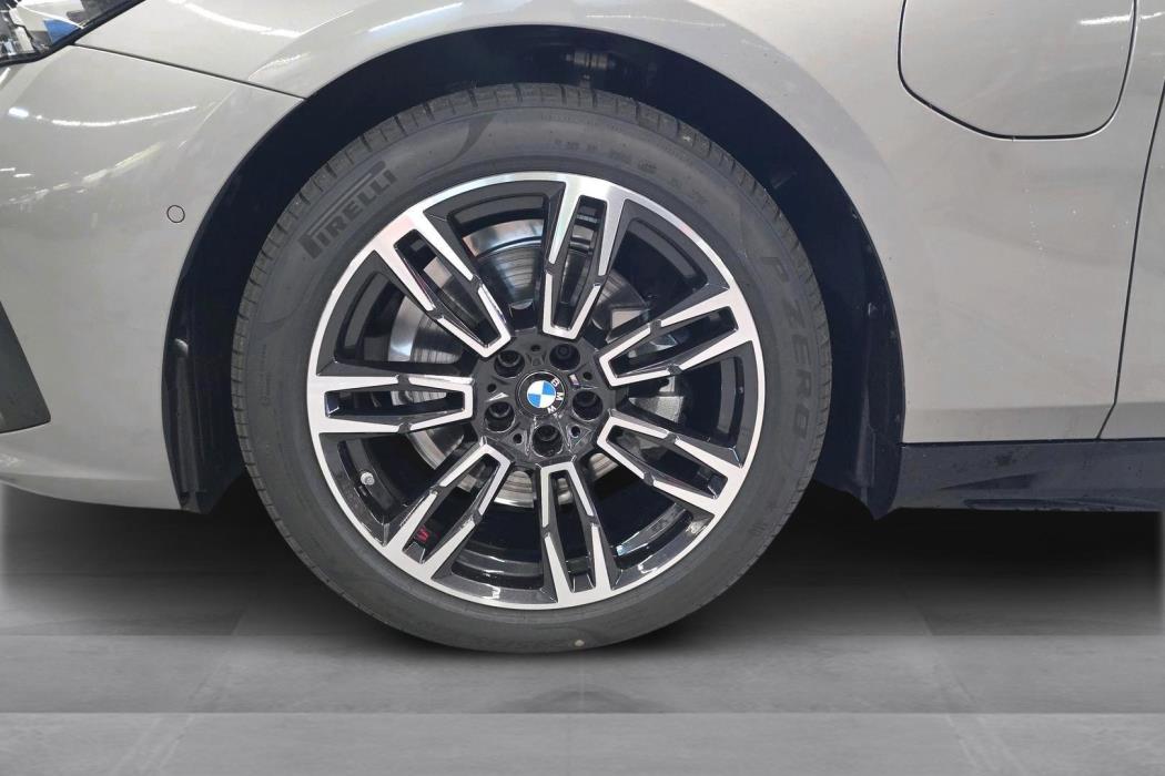 BMW 530 2026