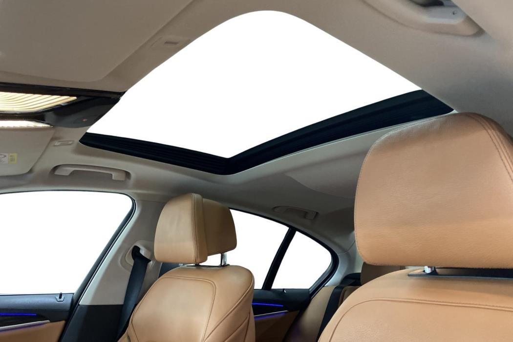 BMW 530 2019