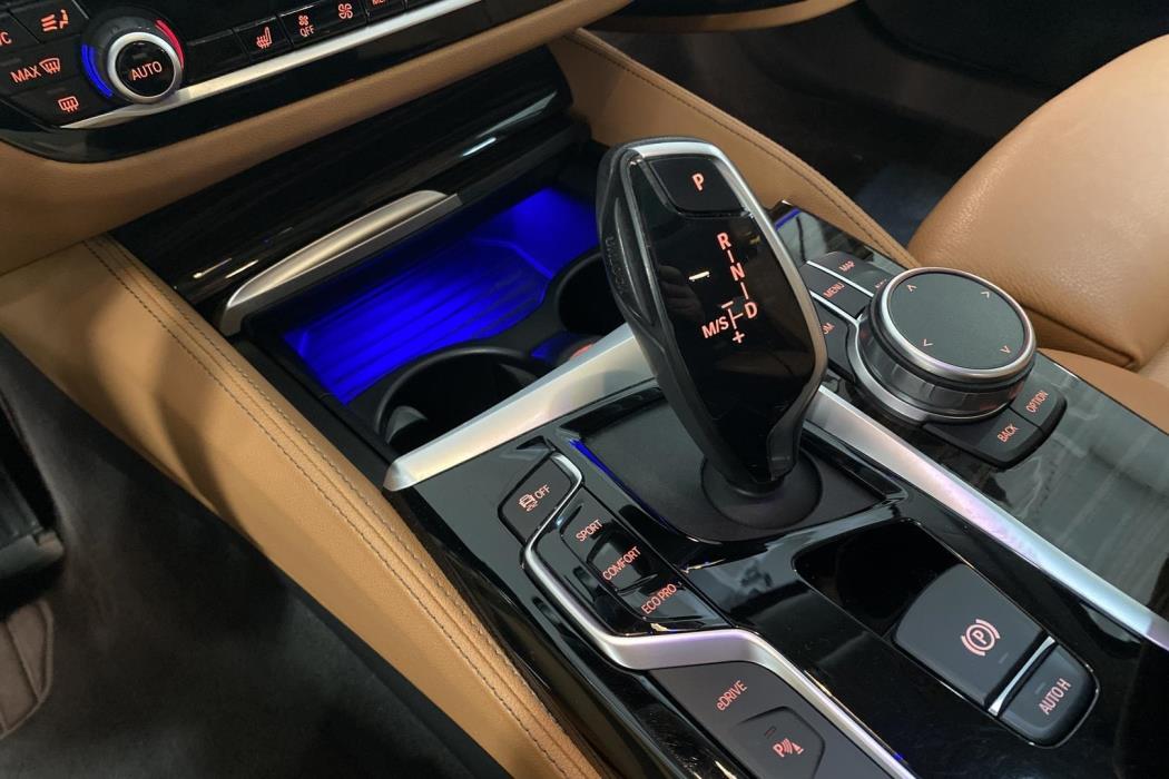 BMW 530 2019