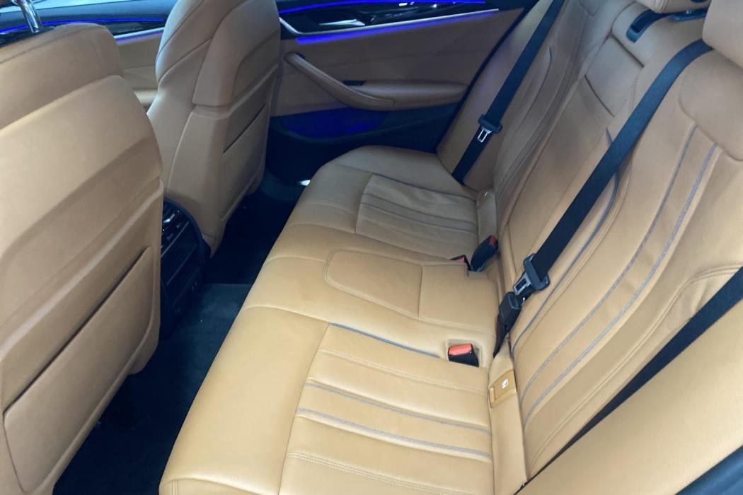 BMW 530 2019