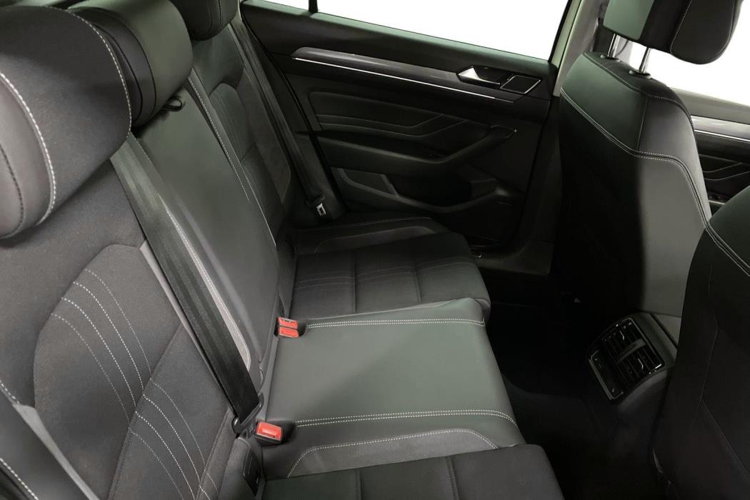 Volkswagen Passat 2020