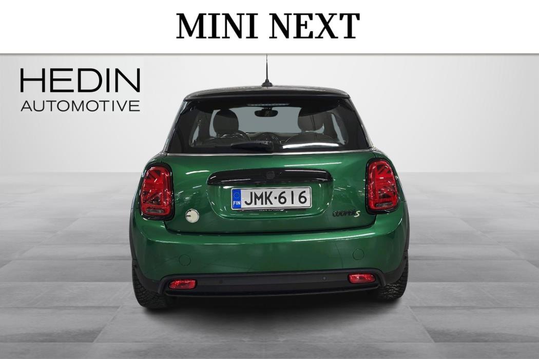 MINI Hatchback 2023