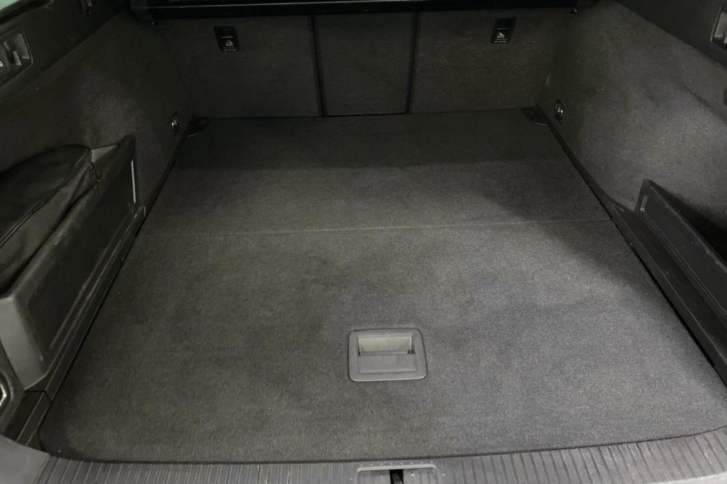 VOLKSWAGEN PASSAT 2020