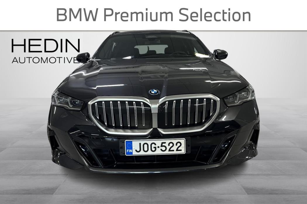 BMW 530 2025