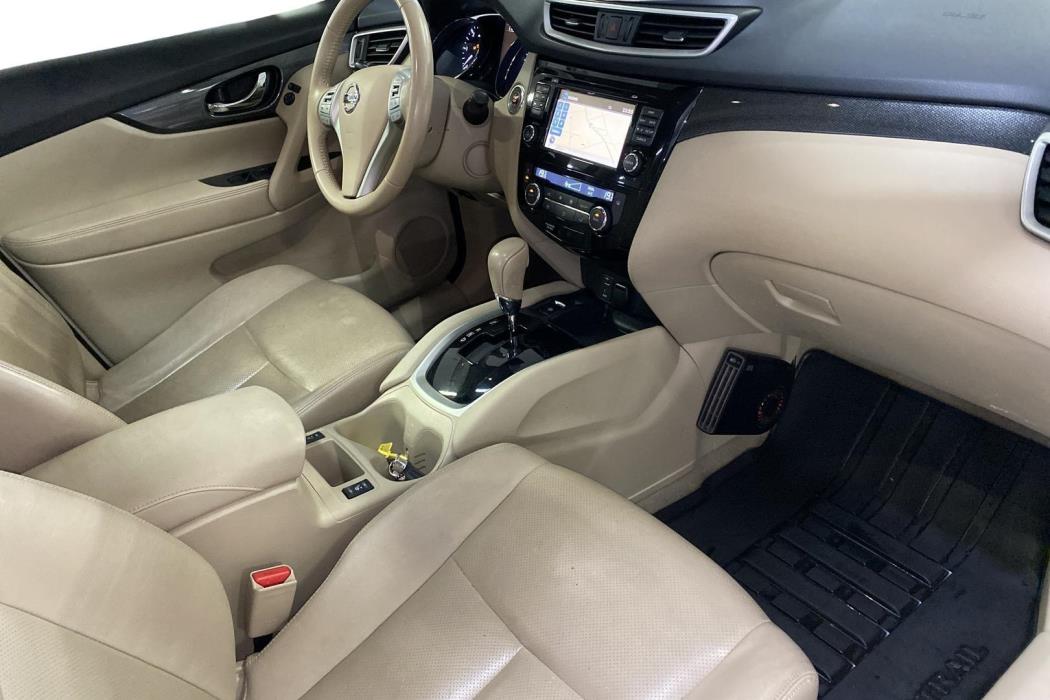 NISSAN X-TRAIL 2016