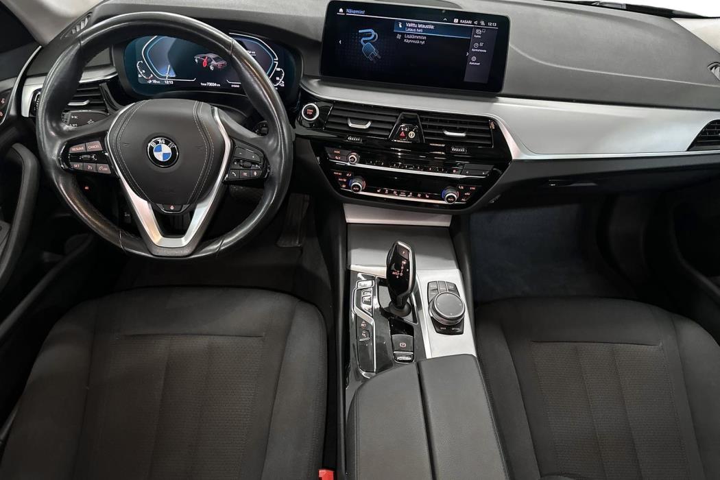 BMW 530 2021