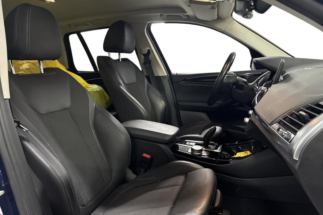 BMW X3 2021