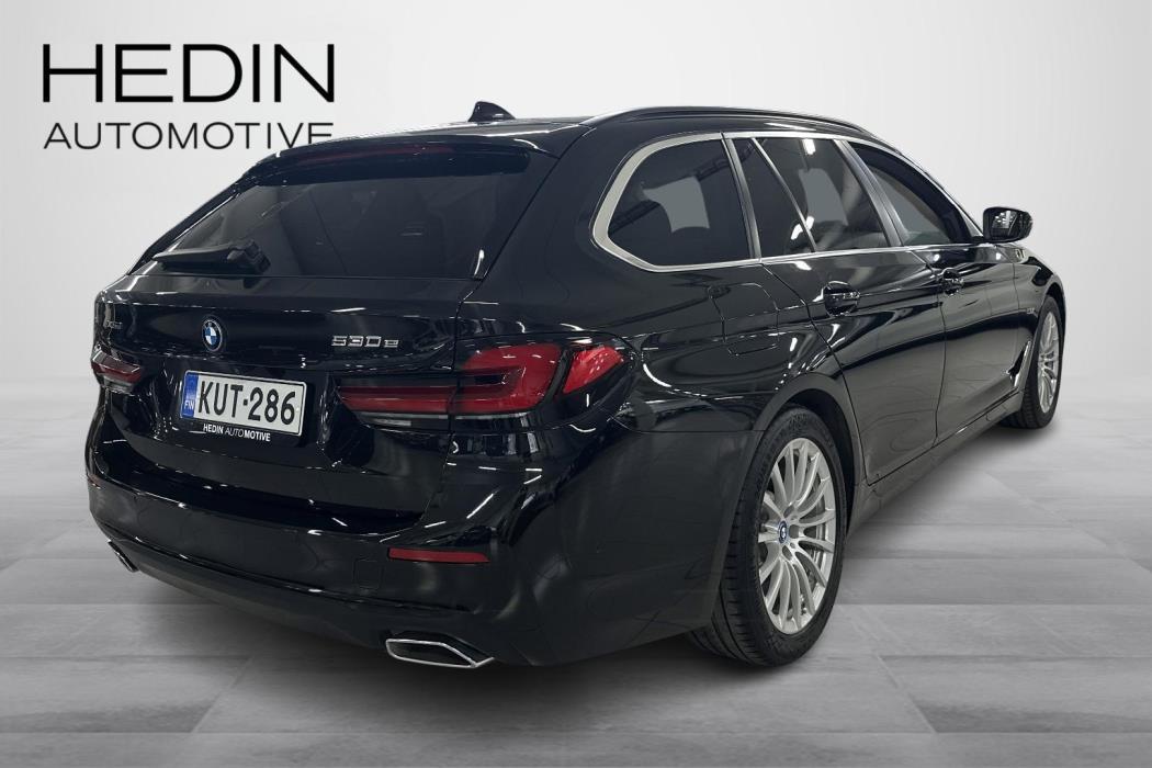 BMW 530 2023
