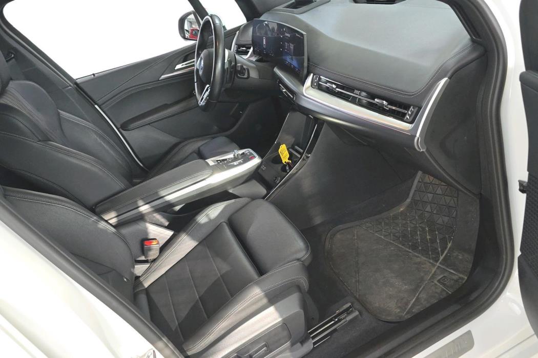 BMW 230 2023