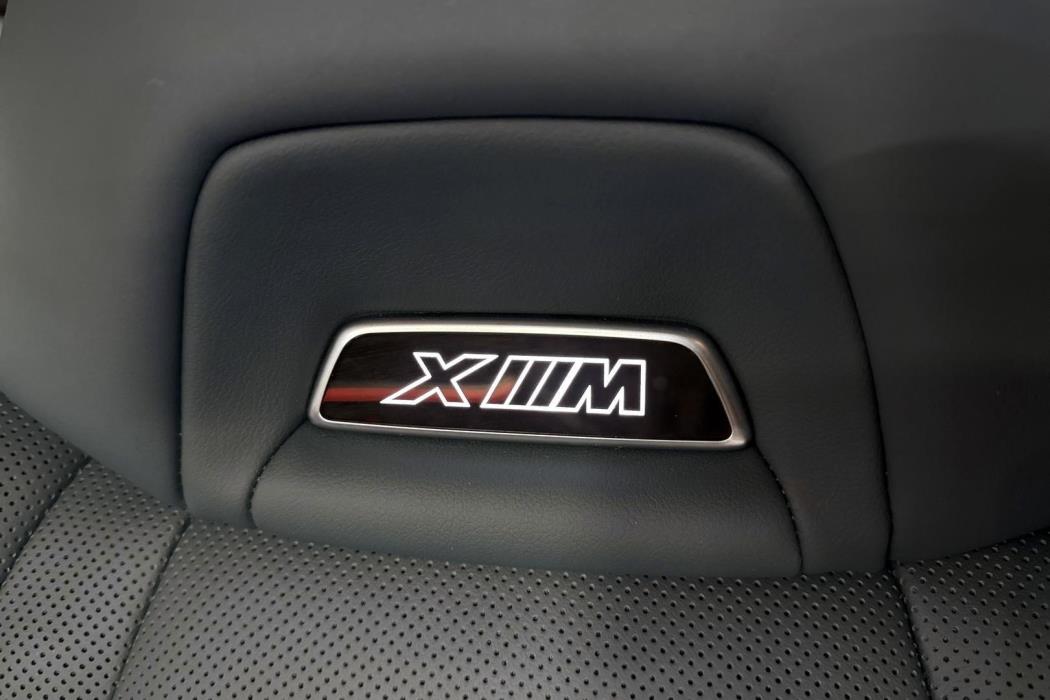 BMW XM 2023