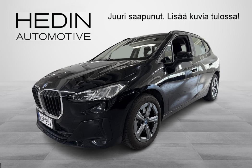 BMW 230 2024