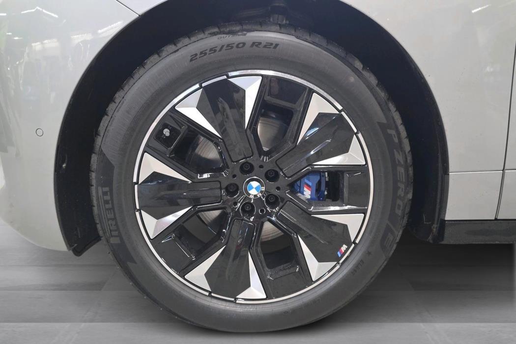 BMW iX 2027