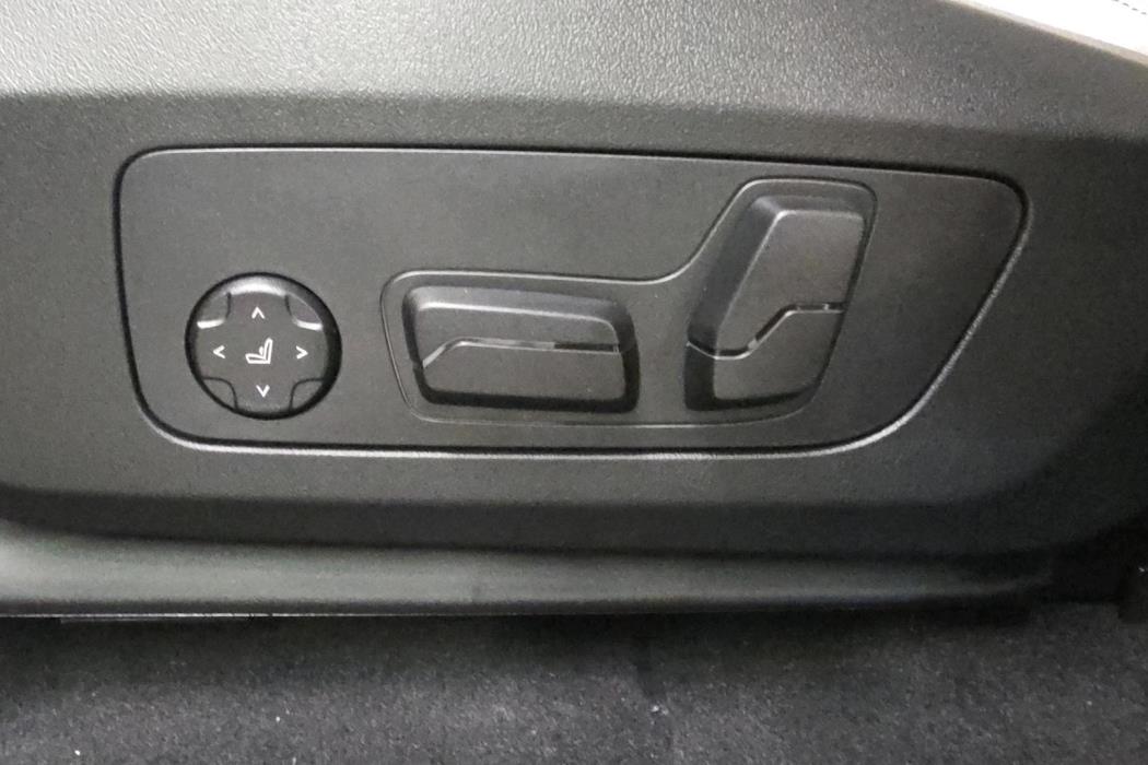 BMW iX1 2026