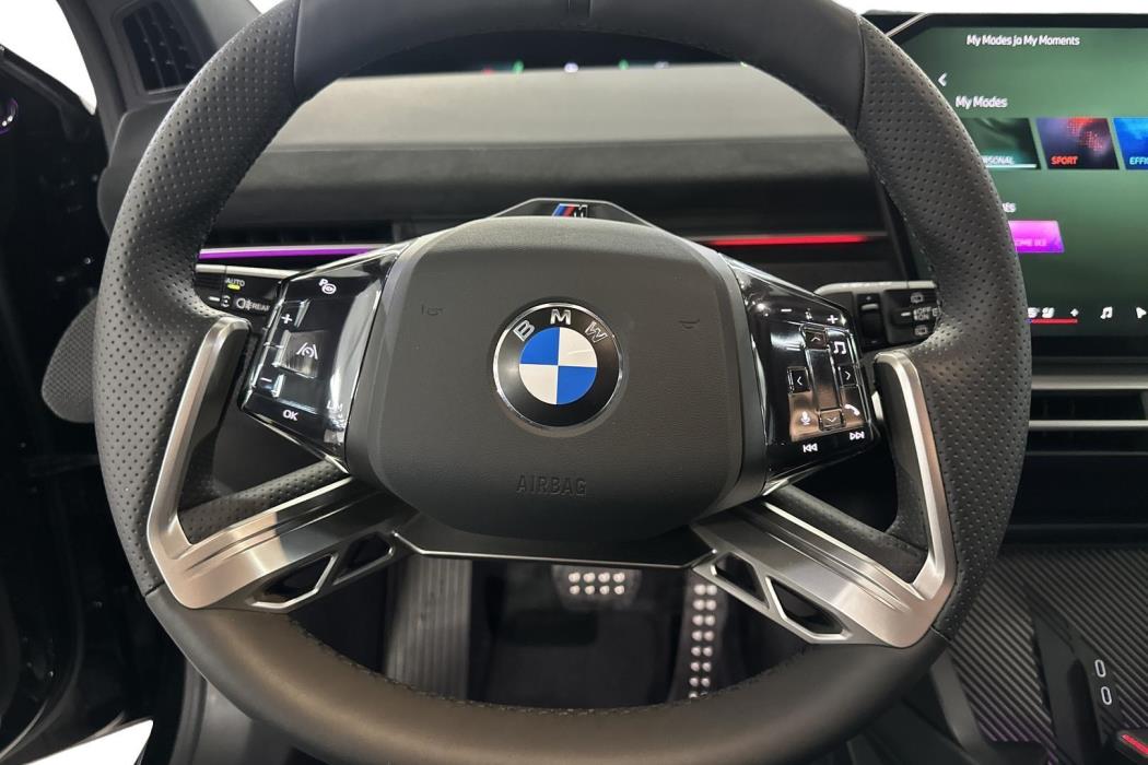 BMW iX3 2026
