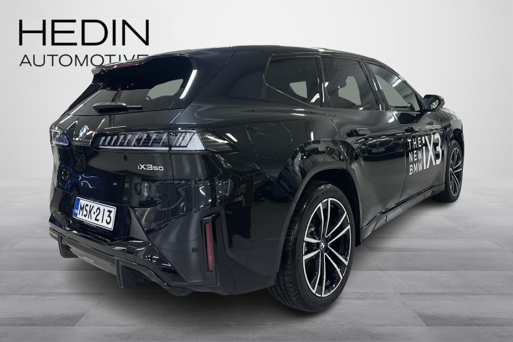 BMW iX3 2026