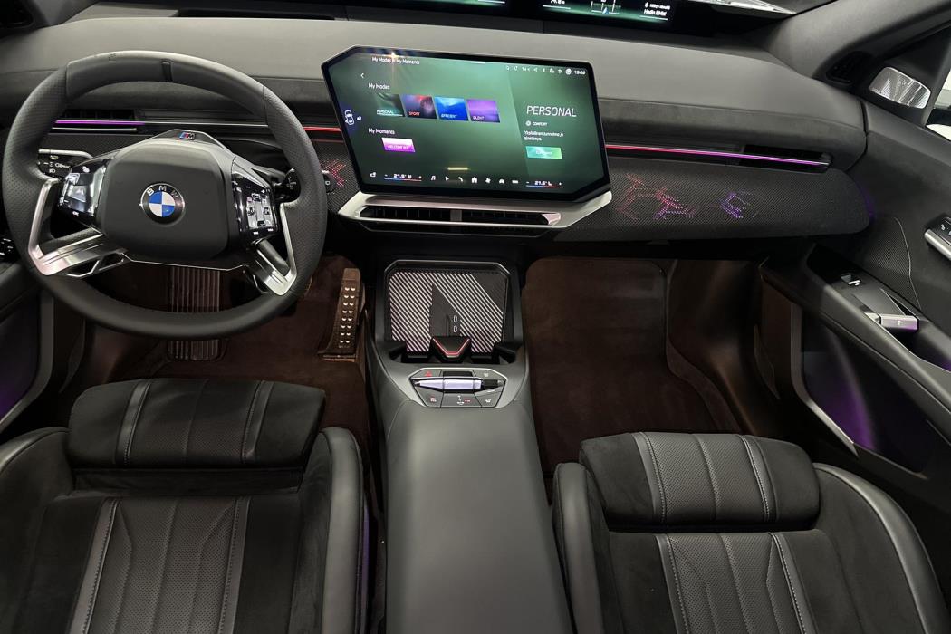 BMW iX3 2026