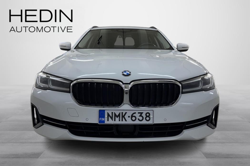 BMW 520 2022