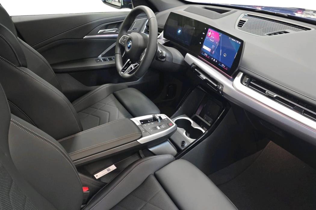 BMW iX1 2026