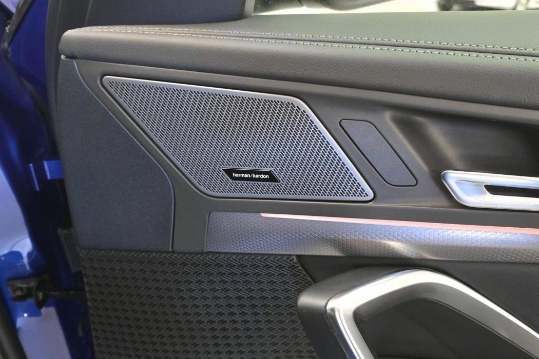 BMW iX1 2026